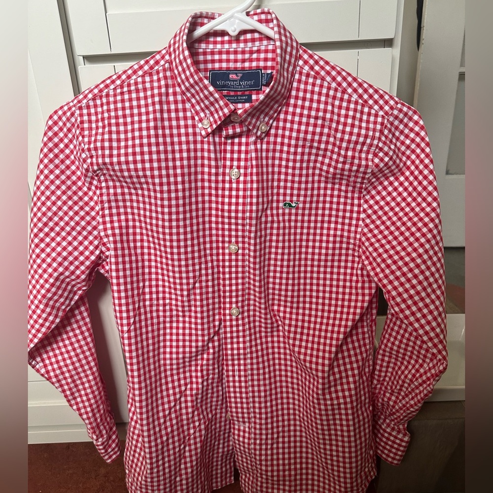 Boys size Small (8-10).  Excellent condition